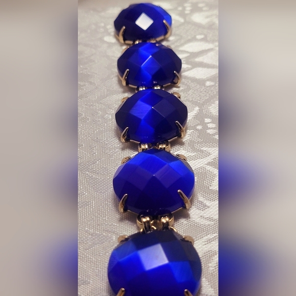 Kendra Scott Cassie Cobalt Catseye - Picture 3 of 16